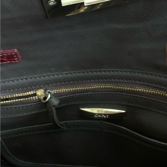 SOLD- Vintage Donna Karan DKNY oversized Clutch Purse with Chain Strap - Picture 6 of 12